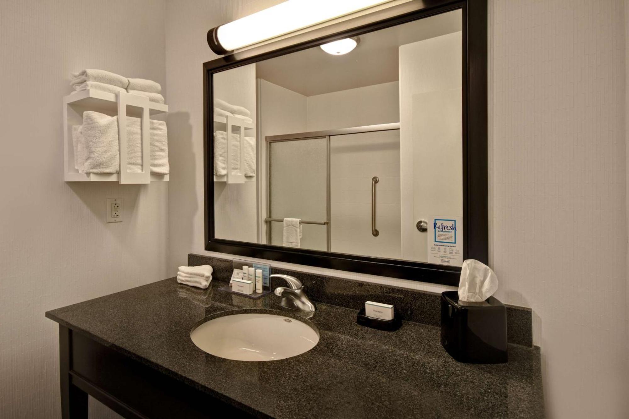 Hampton Inn & Suites Columbia South Fort Meade Area Buitenkant foto
