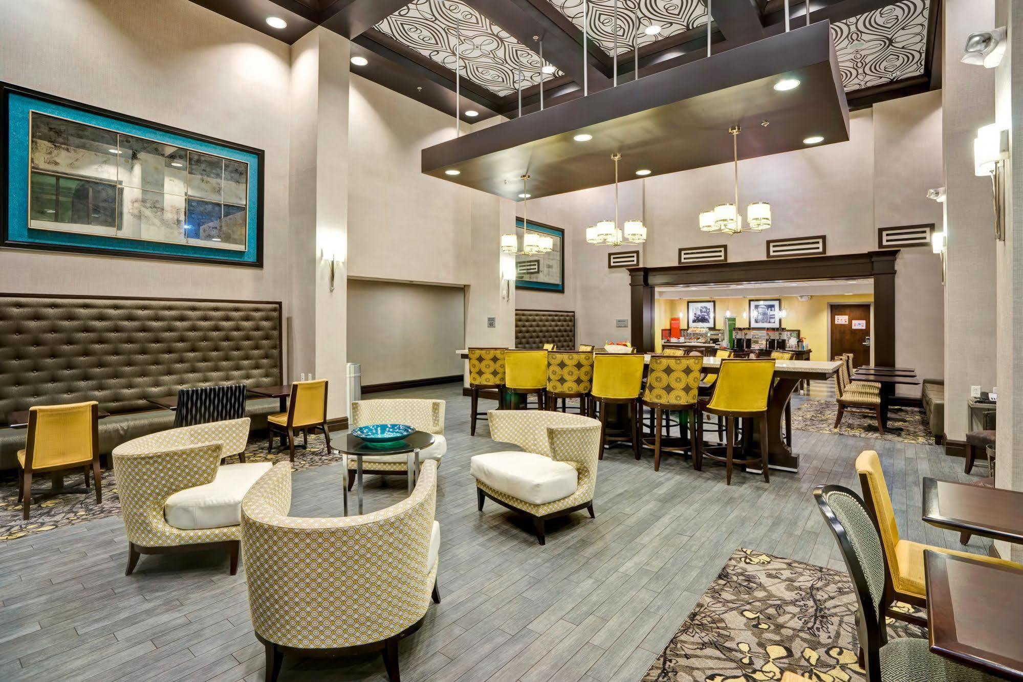 Hampton Inn & Suites Columbia South Fort Meade Area Buitenkant foto